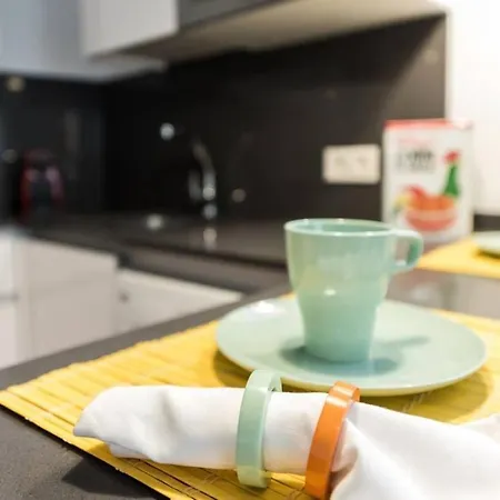 Apartament Chamberi Con Jardin A By RegalateMadryt Zewnętrze zdjęcie