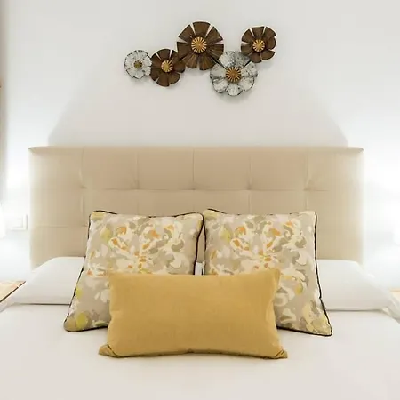 Apartament Chamberi Con Jardin A By RegalateMadryt Zewnętrze zdjęcie