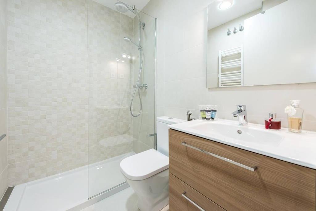 Chamberi Con Jardin A By Regalatemadrid Appartement
